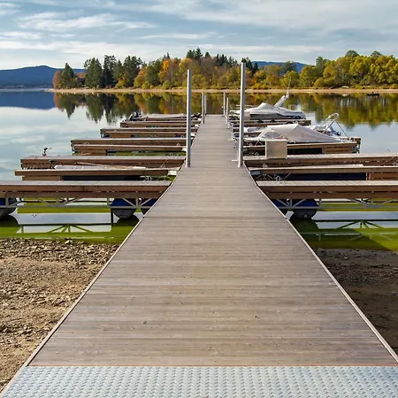 펜션 Holiday Lakeside Village 6 By Interhome